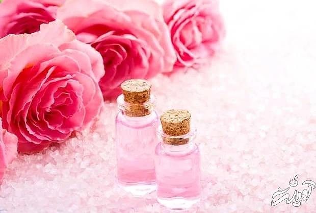 استفاده از گلاب برای رفع خشکی پوست گلاب